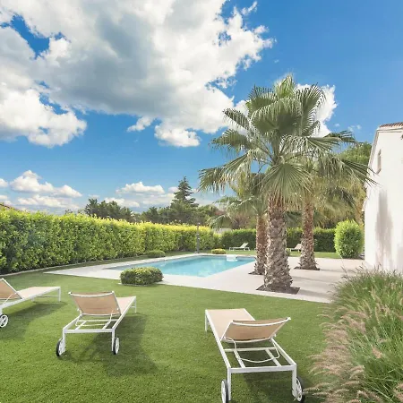 In Occitanie With Private Pool * Saint-Genies-de-Fontedit