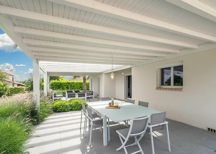 In Occitanie With Private Pool Villa *