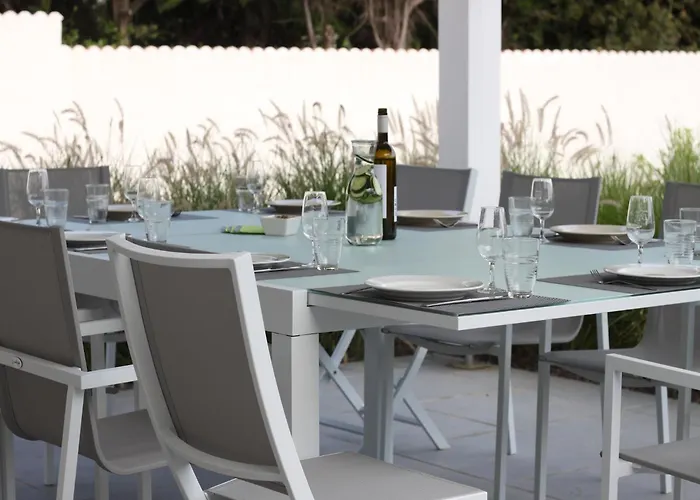 In Occitanie With Private Pool Villa Saint-Genies-de-Fontedit